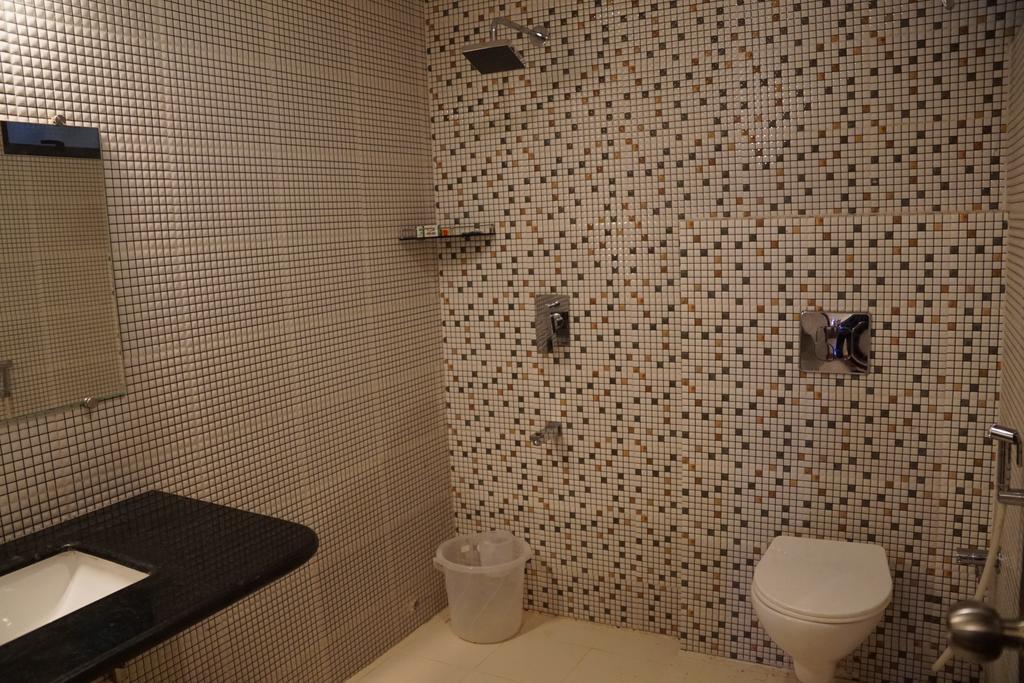 King Paradise Hotel Tiruchirappalli Luaran gambar