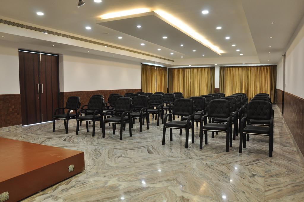 King Paradise Hotel Tiruchirappalli Luaran gambar