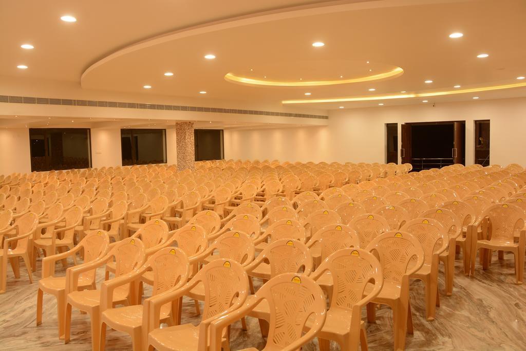 King Paradise Hotel Tiruchirappalli Luaran gambar