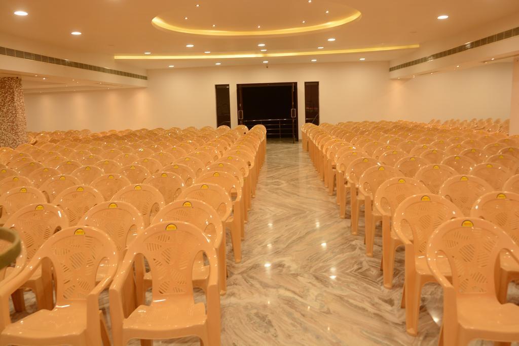King Paradise Hotel Tiruchirappalli Luaran gambar
