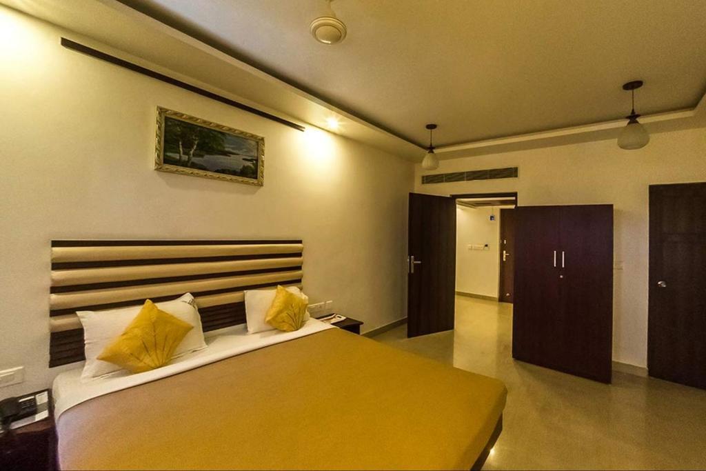 King Paradise Hotel Tiruchirappalli Luaran gambar